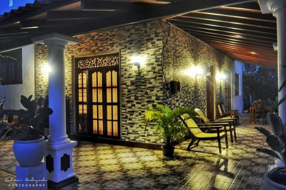 Deutsche Villa Hikkaduwa Exterior foto